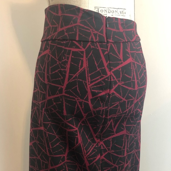 3 for $55💕NWT GRACE SYMMETRY PENCIL SKIRT - Picture 2 of 6